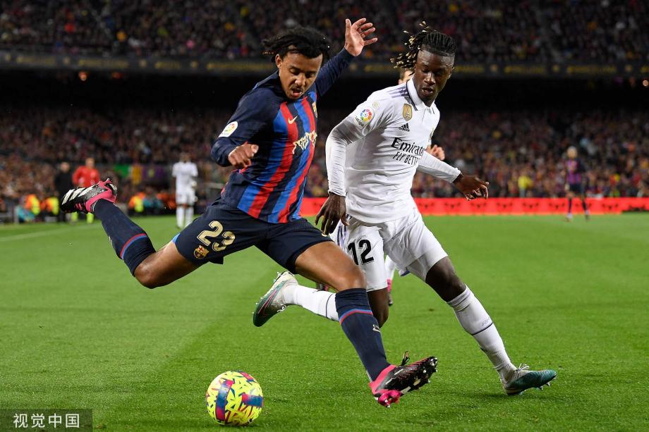 随着他们继 随着他们继