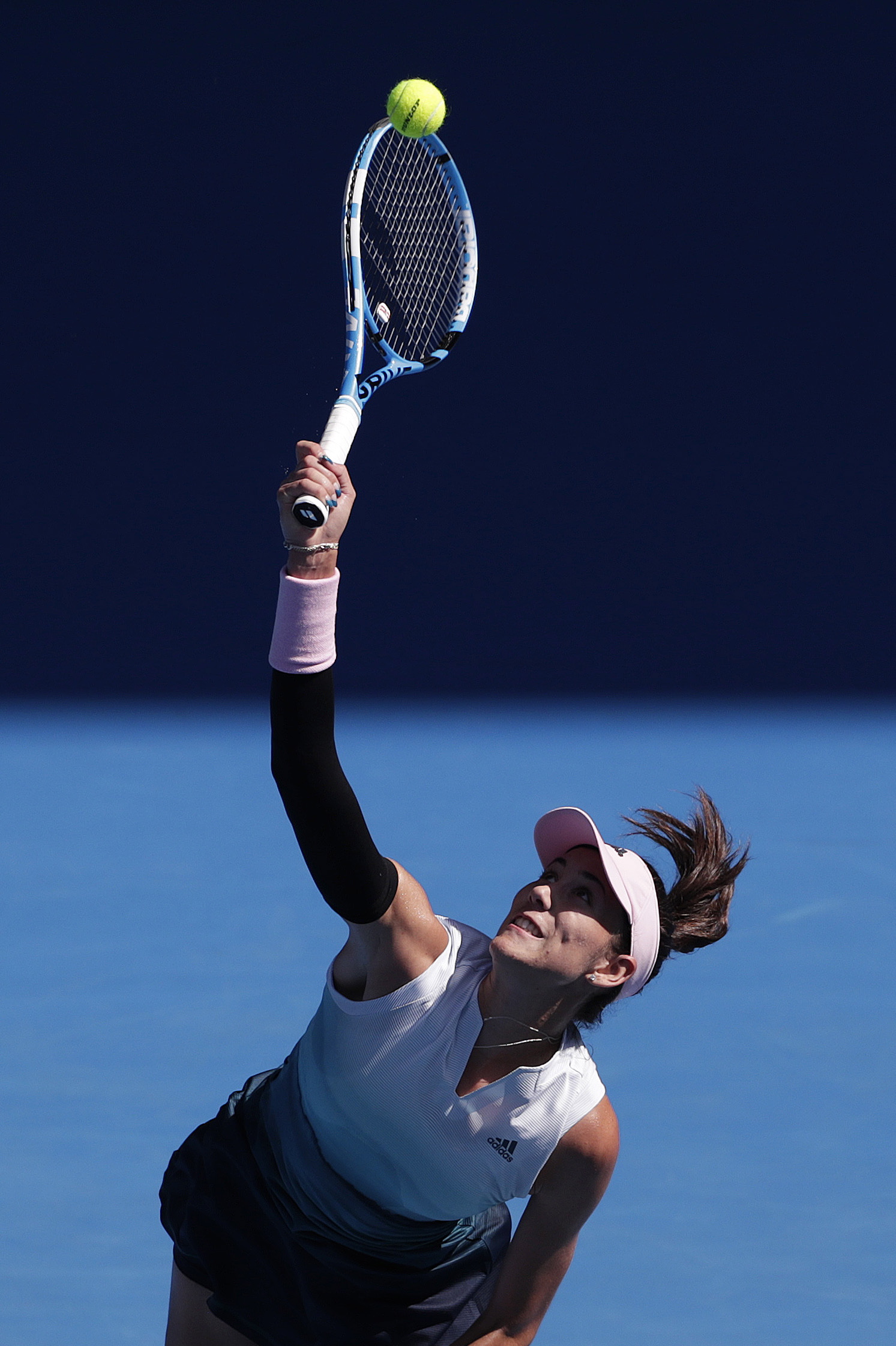 他们通过 他们通过