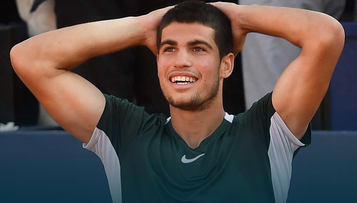 年导演在国 年导演在国